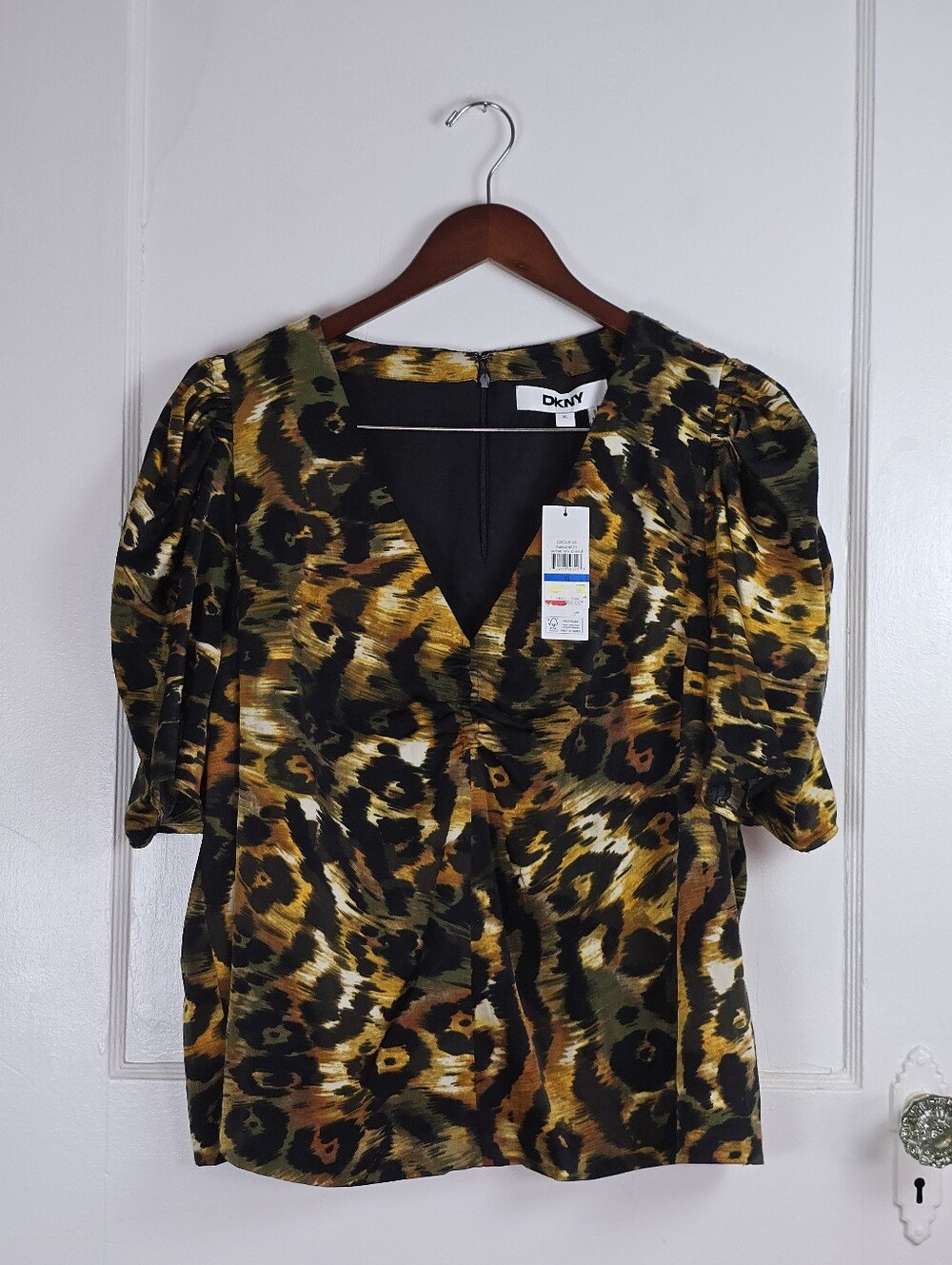 DKNY Leopard Print Autumn Knit Puff Sleeve Top NEW with Tags XL